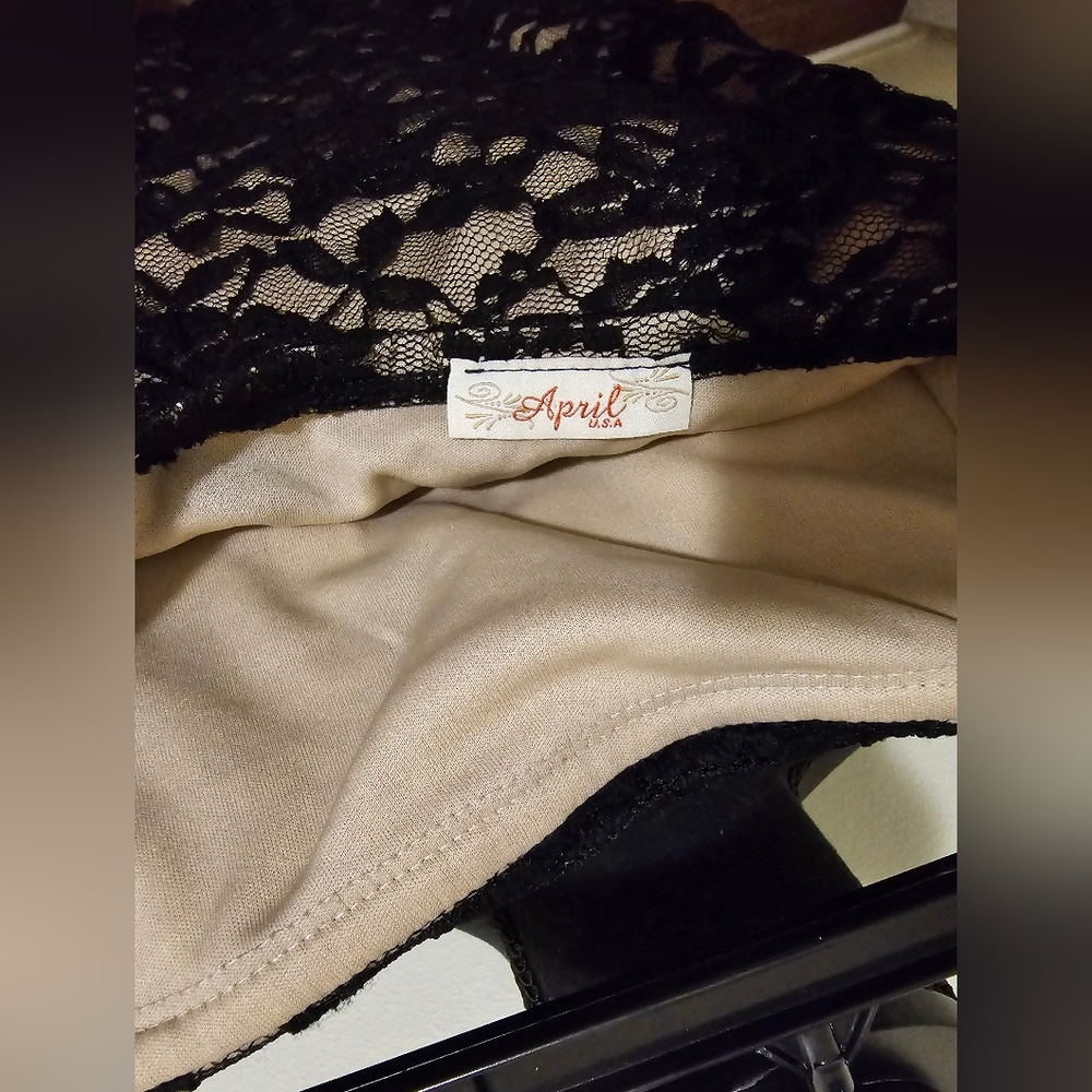 Dress - Picture 7 of 8